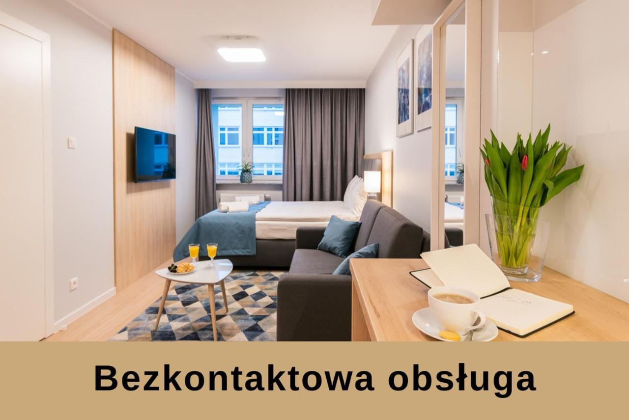 Q17 Apartments Вроцлав Екстериор снимка